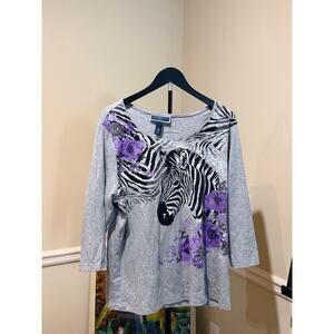 Karen Scott Woman Boat Neck Tee Shirt Zebra Purple and rhinestones EUC 1X